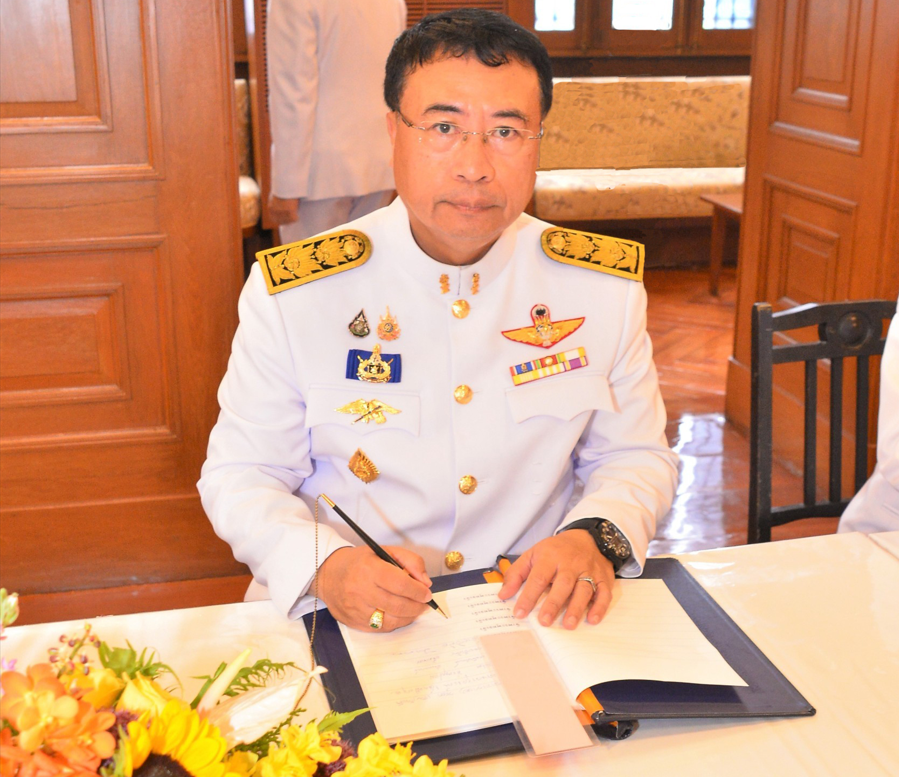 กรมบังคับคดี ร่วมลงนามถวายพระพรชัยมงคลพระบาทสมเด็จพระเจ้าอยู่หัว เนื่องในโอกาสพระราชพิธีมหามงคลเฉลิมพระชนมพรรษา 6 รอบ 28 กรกฎาคม 2567